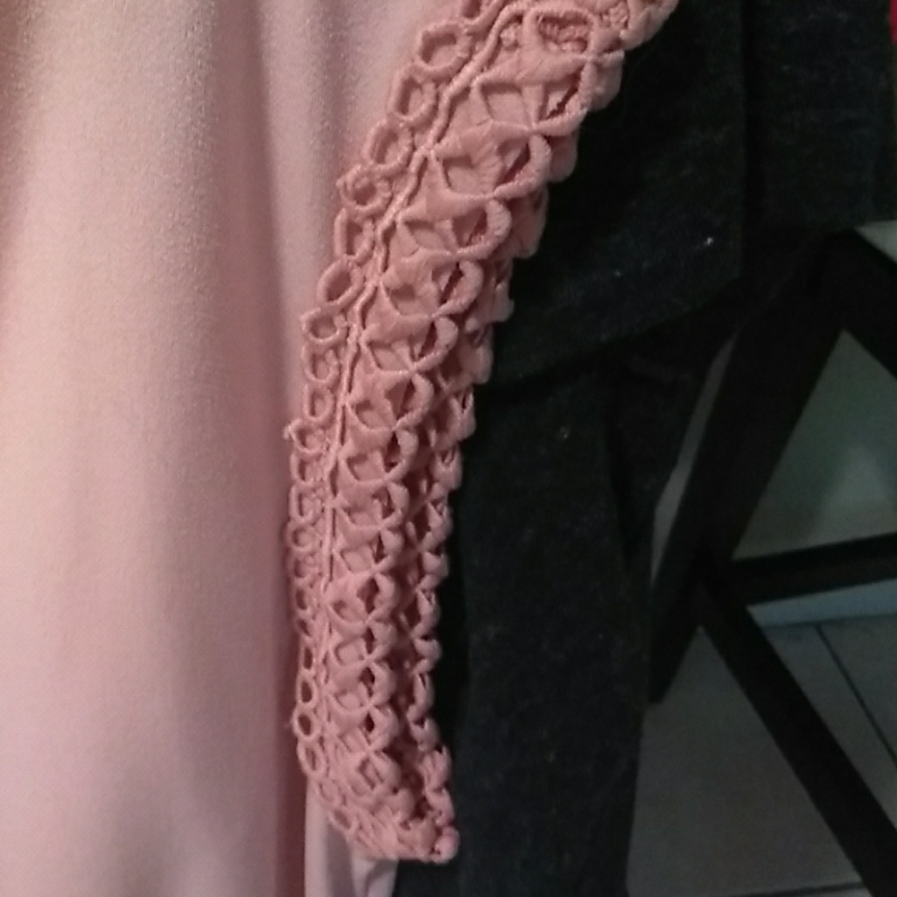 Top - Picture 3 of 4